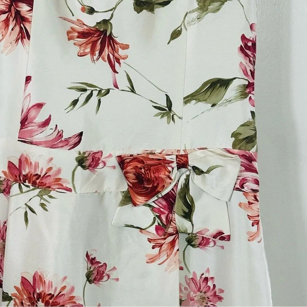 Rickie Freeman for Teri Jon White and Pink Floral Mini Dress 100% silk - Picture 4 of 10